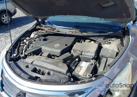 2013 Nissan Altima 2.5 Sv z USA, uszkodzony, nr VIN 1N4AL3AP8DN432469